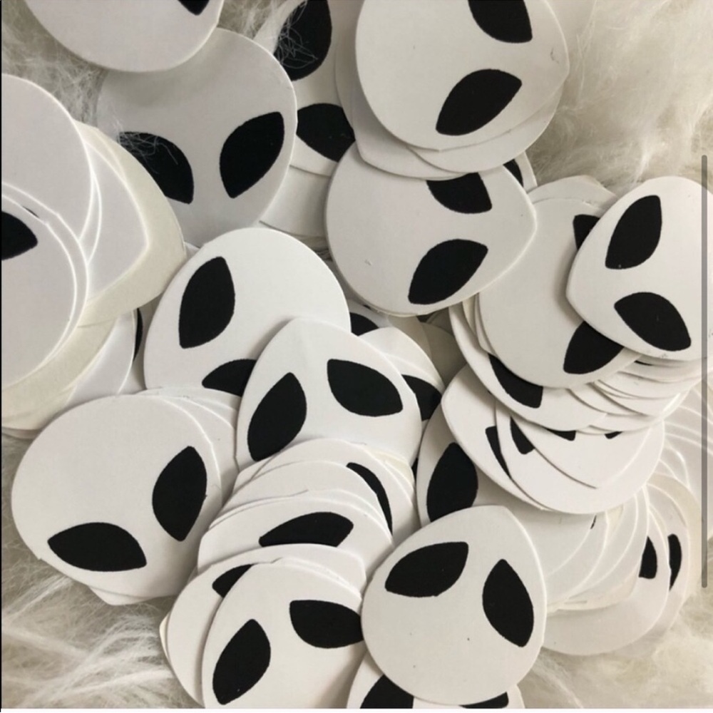100 Brandy Melville RARE alien stickers mini small bundle y2k 2000’s sticker
